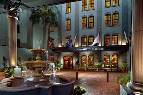 New Orleans Hotel .